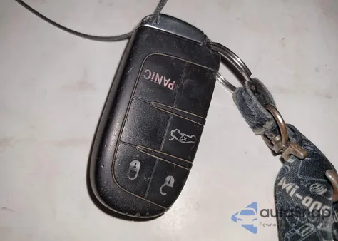 2016 Chrysler 200 Limited из США, поврежденный, VIN 1C3CCCAB0GN163884